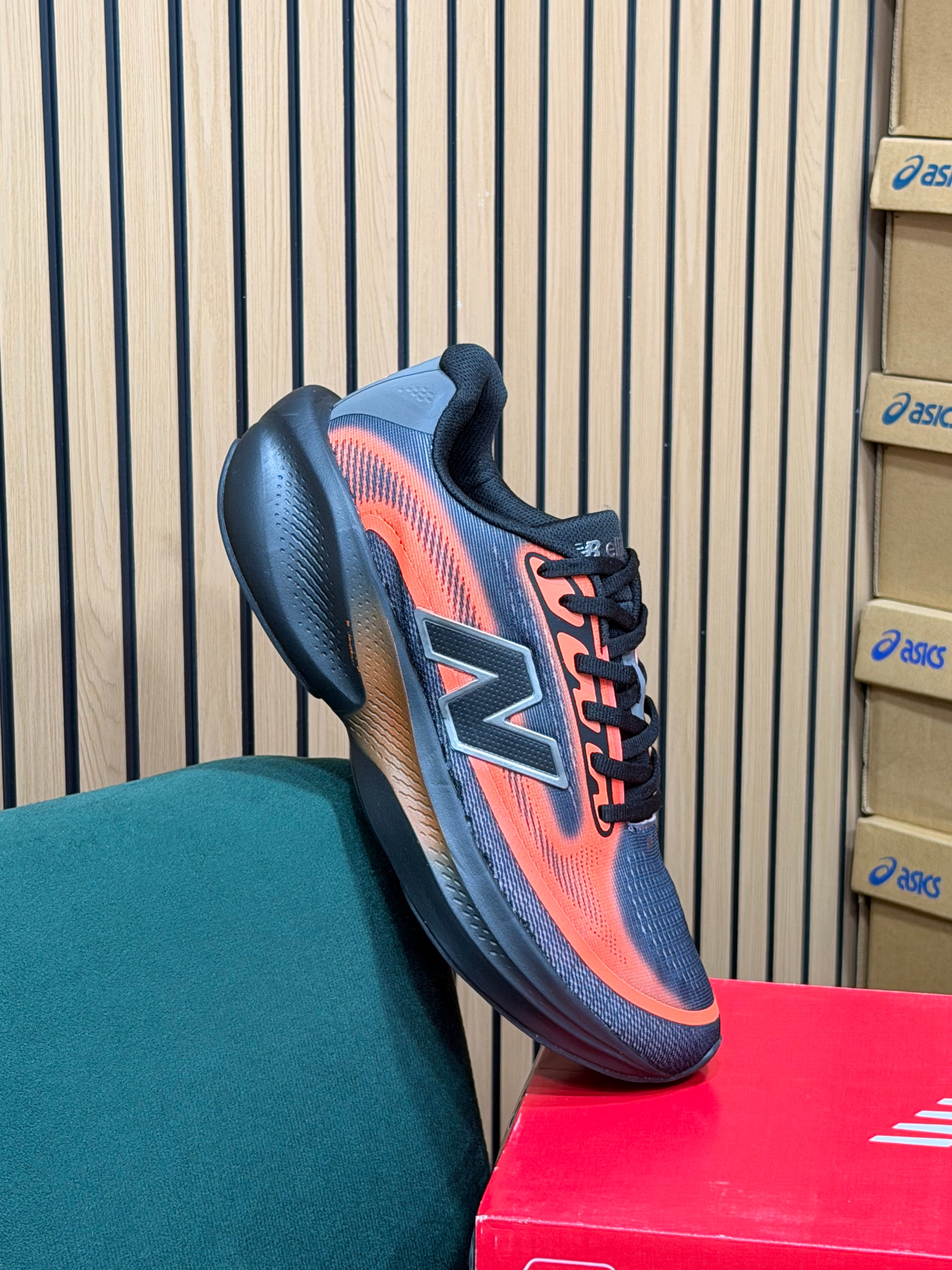 NEW BALANCE ELLIPSE