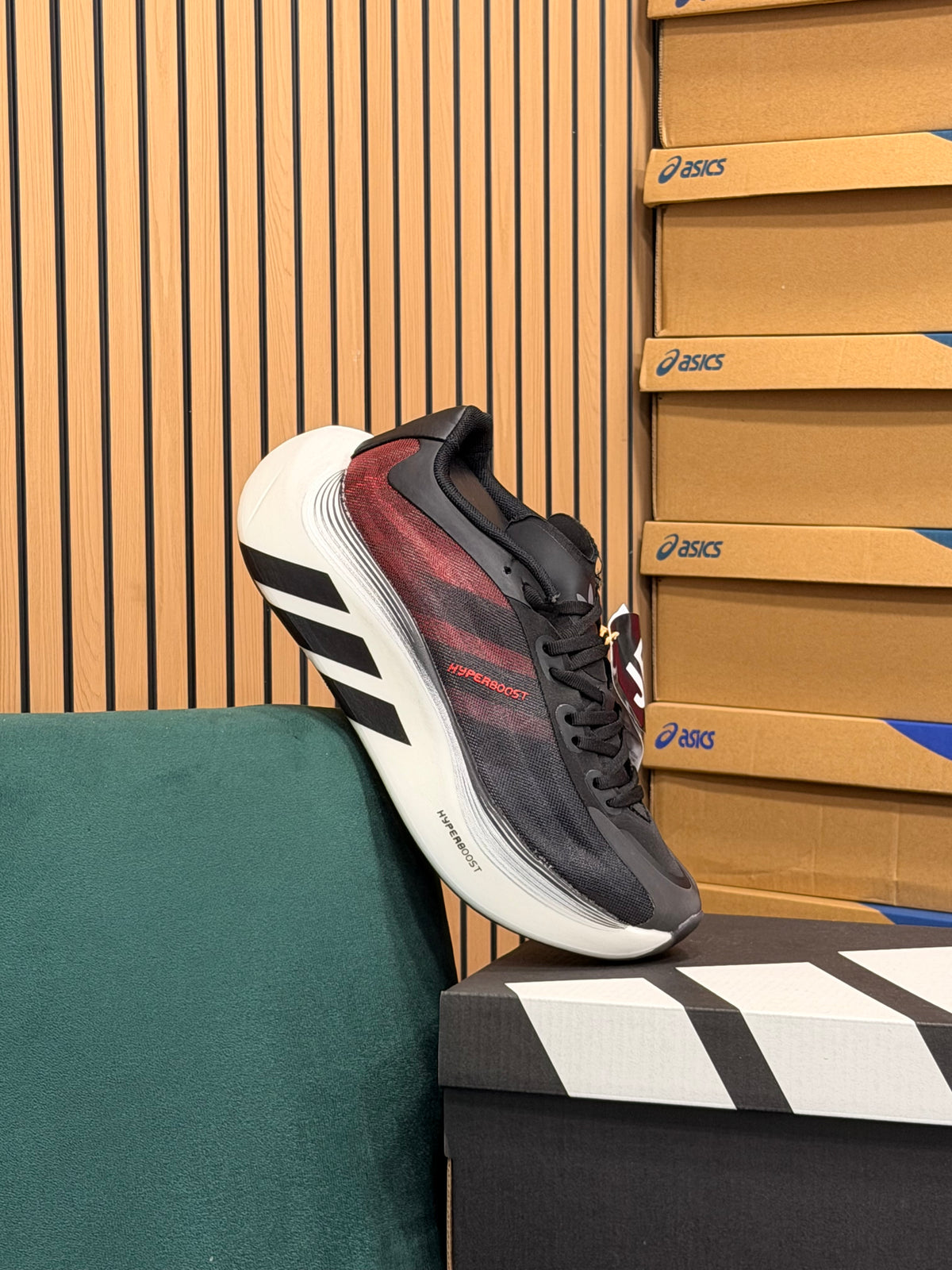 ADIDAS HYPERBOOTS