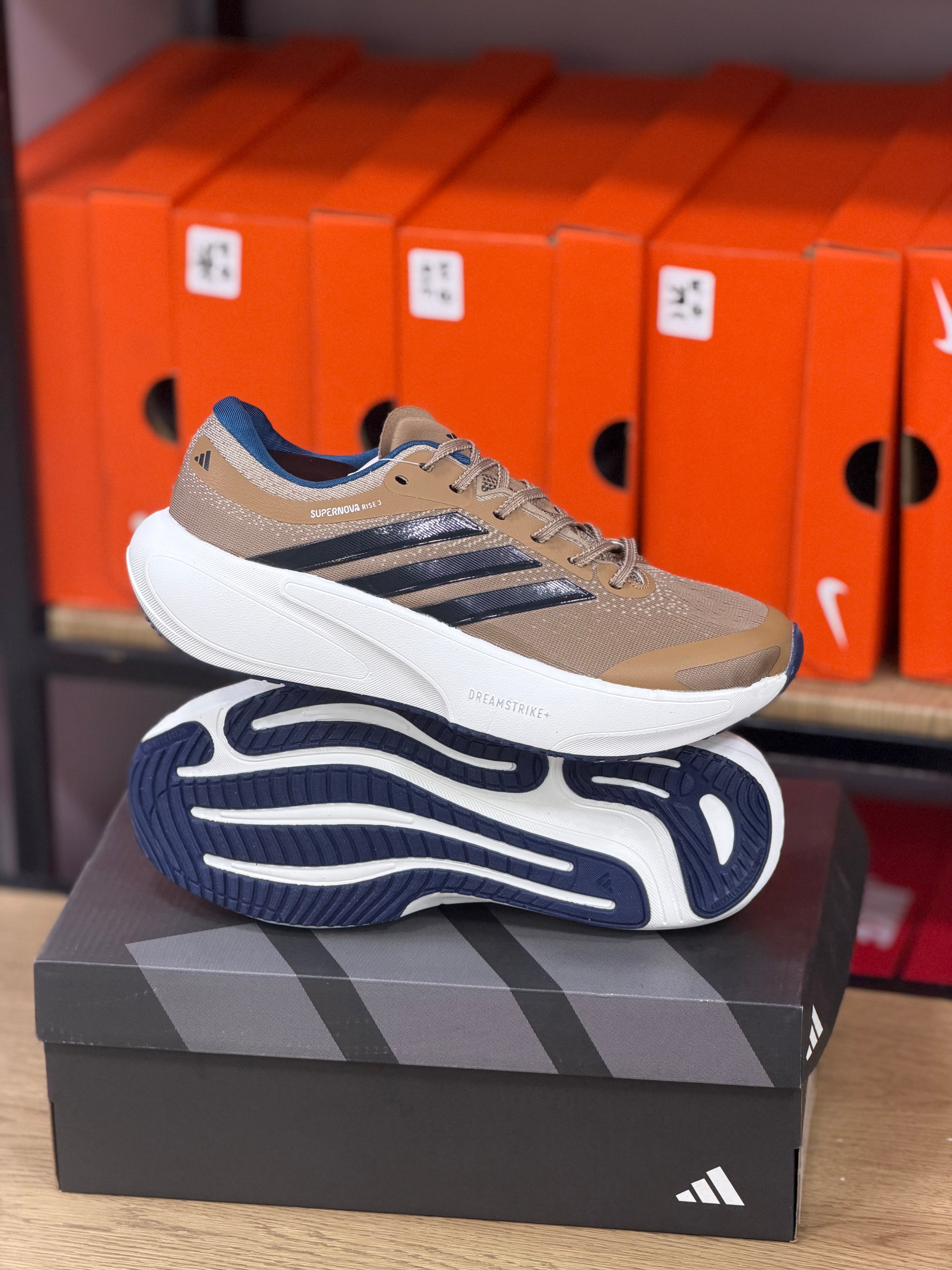 ADIDAS SUPERNOVA RISE 3