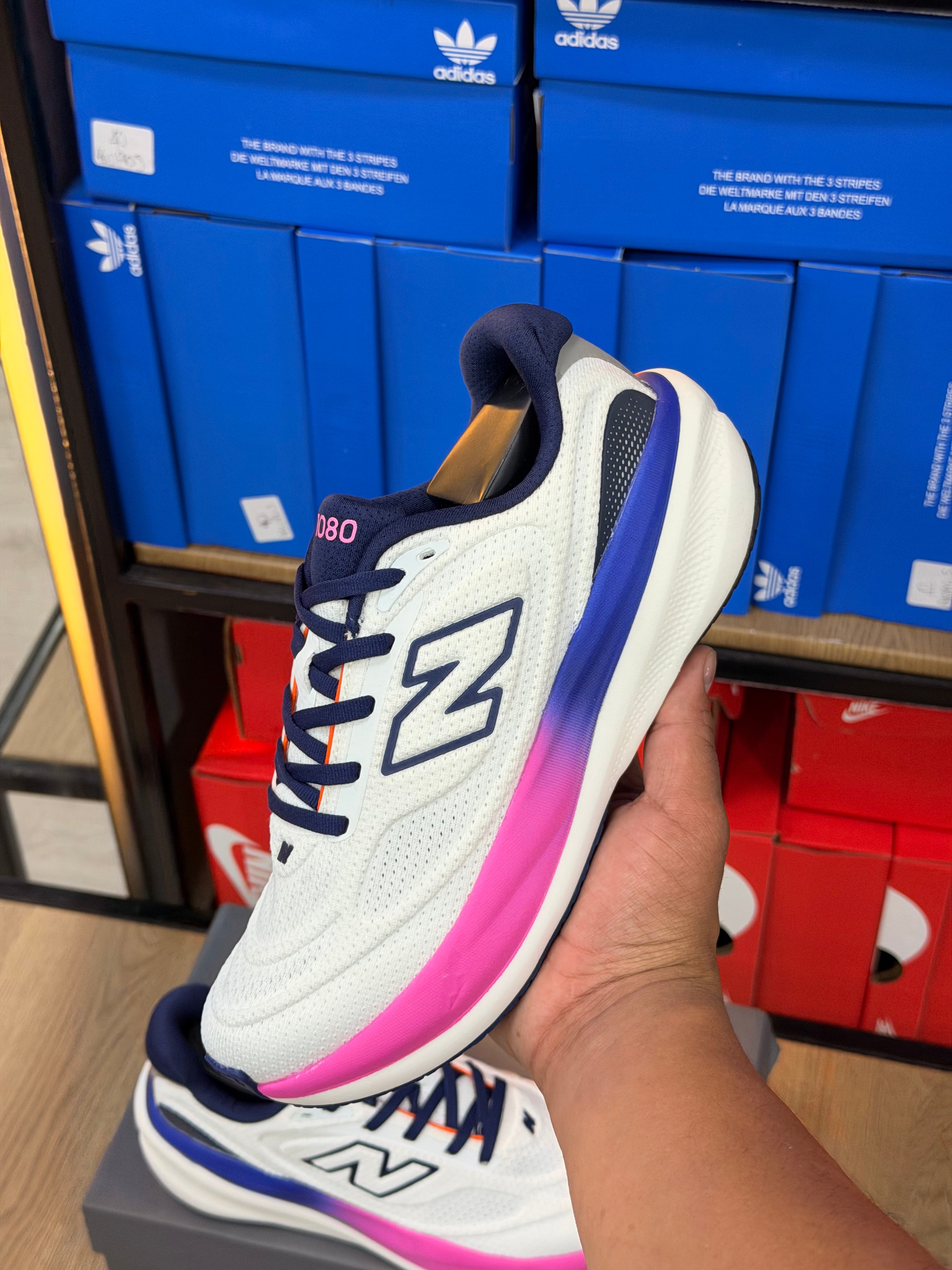 NEW BALANCE