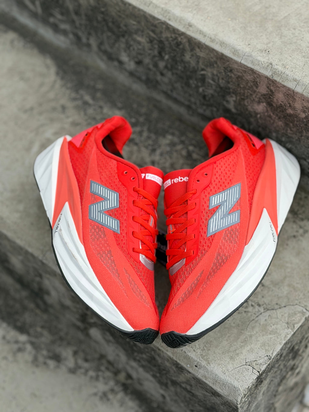 NEW BALANCE REBEL V5