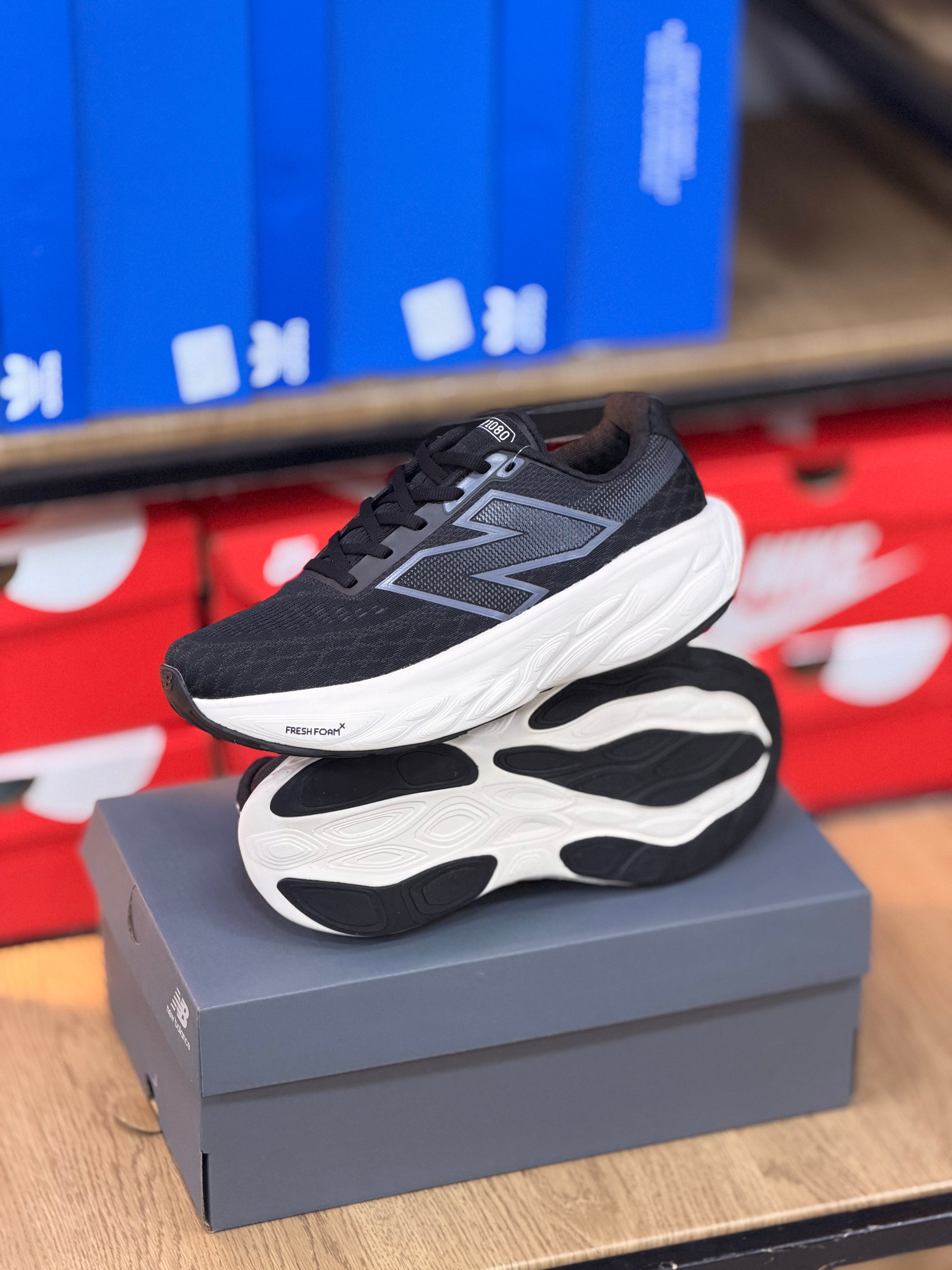 NEW BALANCE 1080