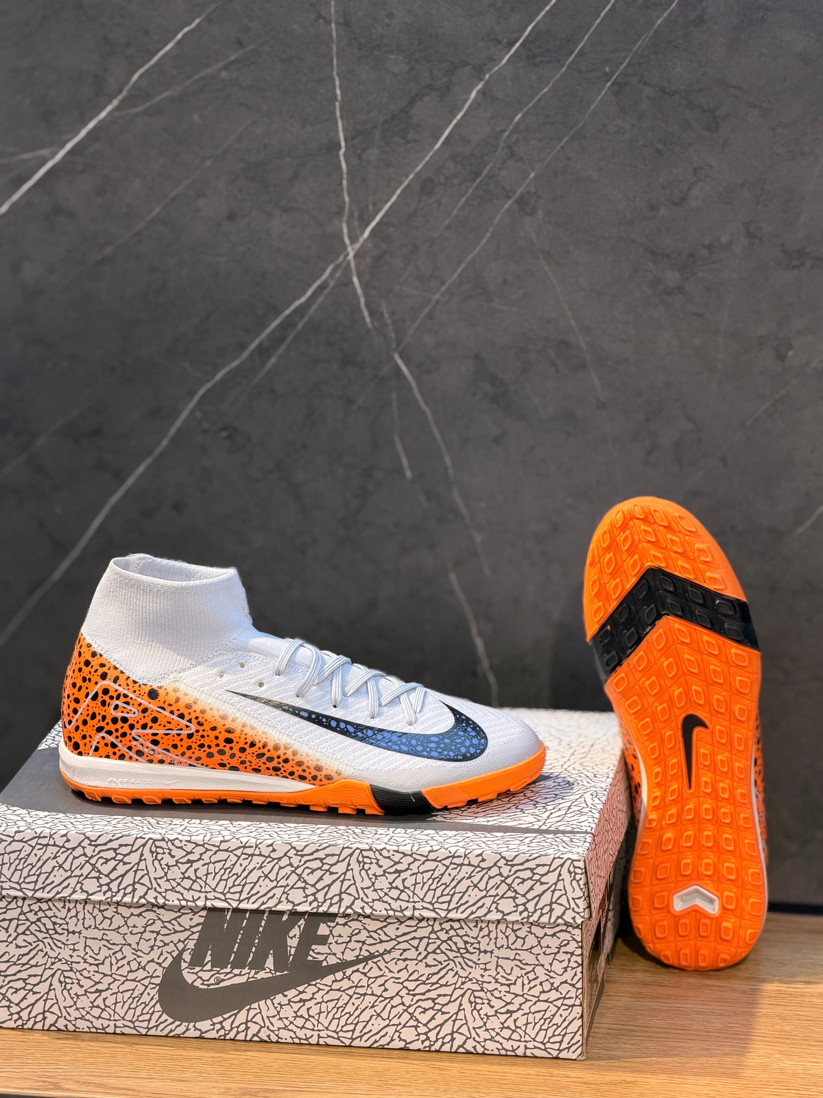 NIKE TORRETIN