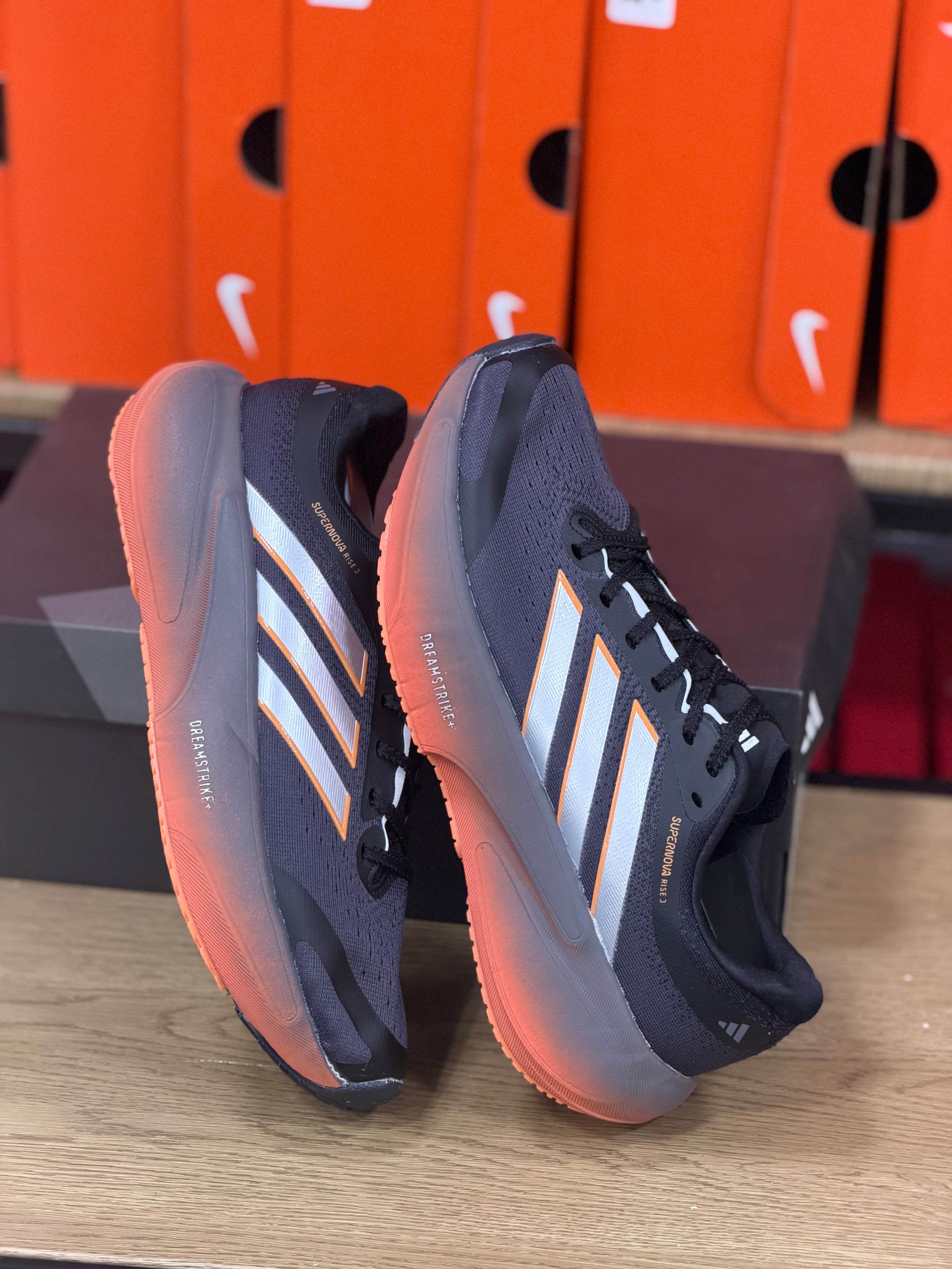 ADIDAS SUPERNOVA RISE 3