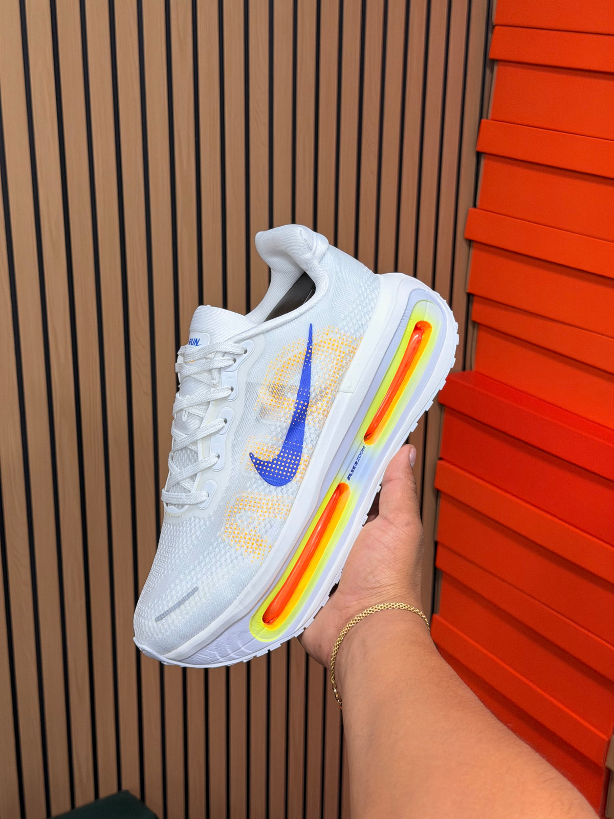 NIKE VOMERO PREMIUM
