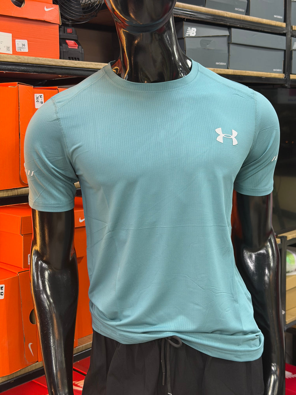 UNDER ARMOUR