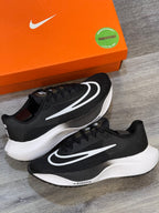 NIKE ZOOMFLY 5