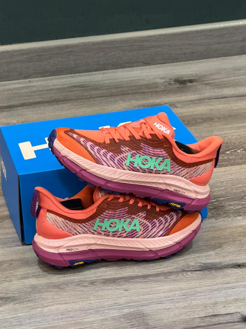 HOKA DAMA