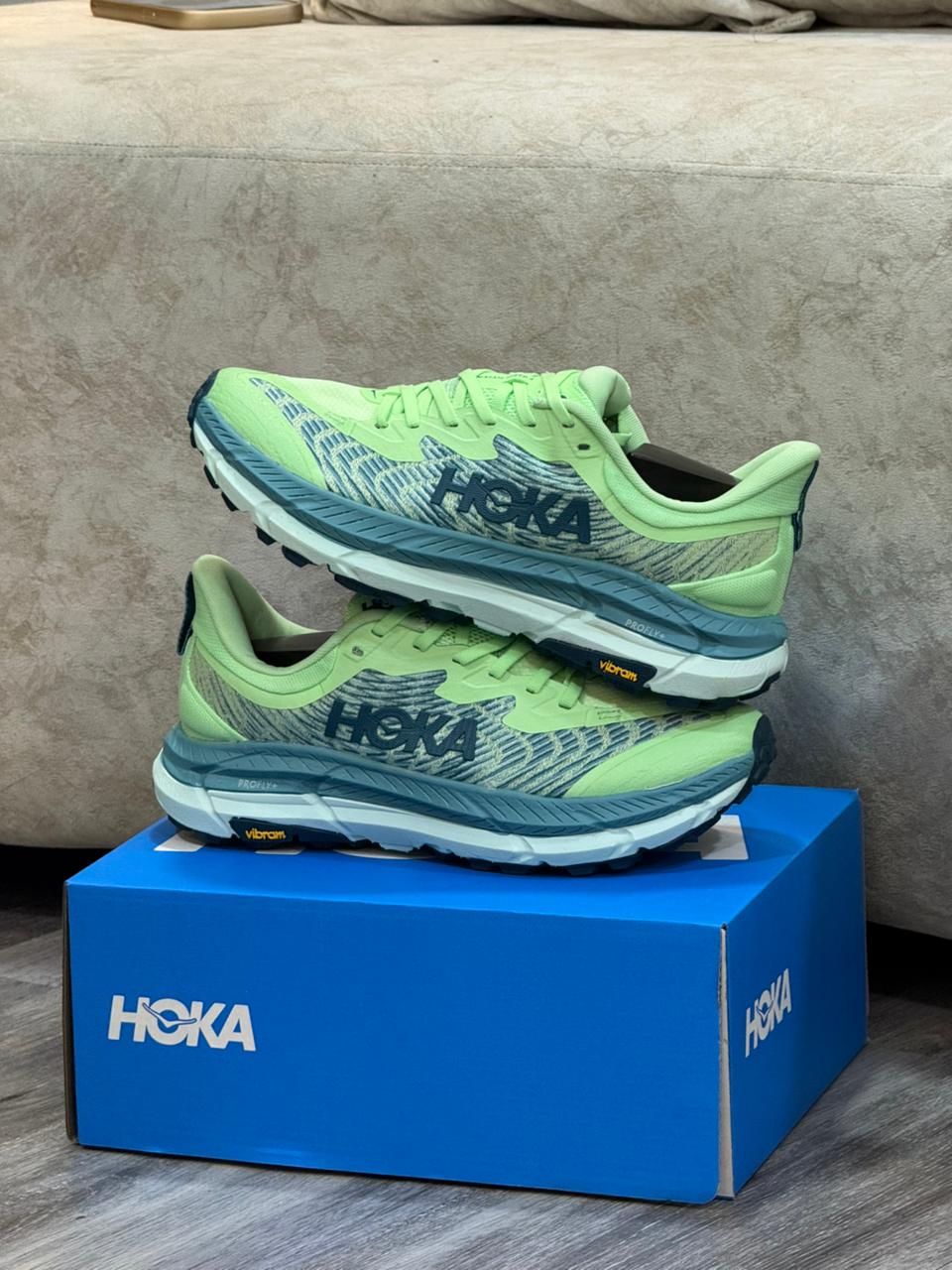 HOKA DAMA