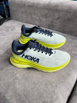 HOKA