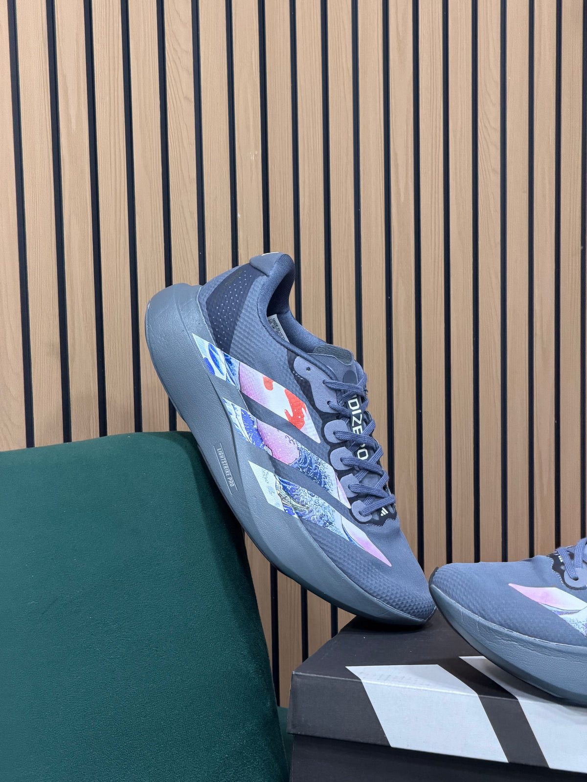 ADIZERO EVO SL