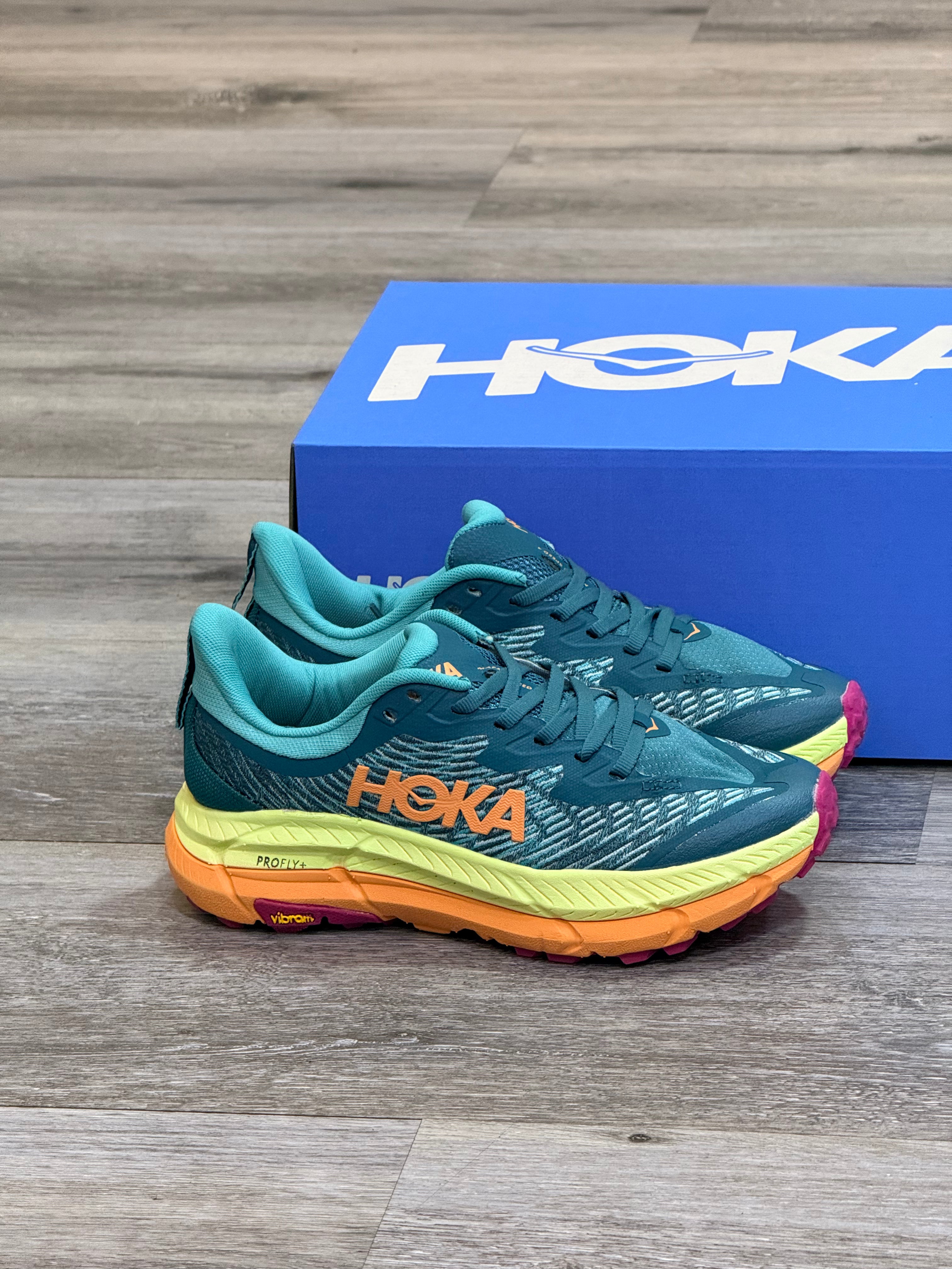 HOKA