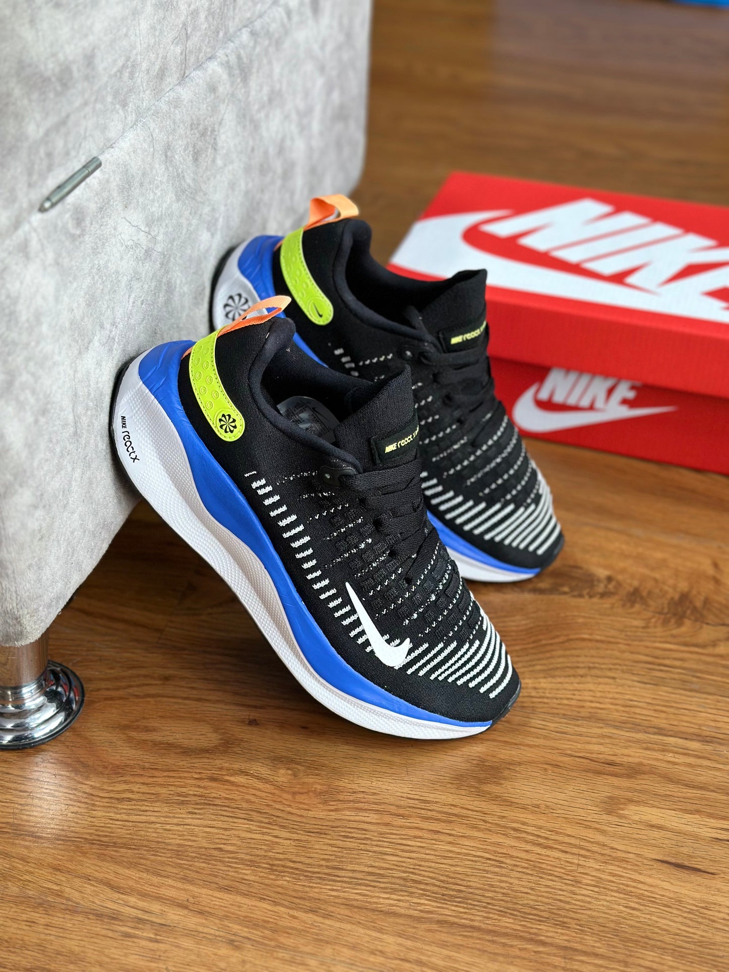 NIKE INFINITY RUN 4