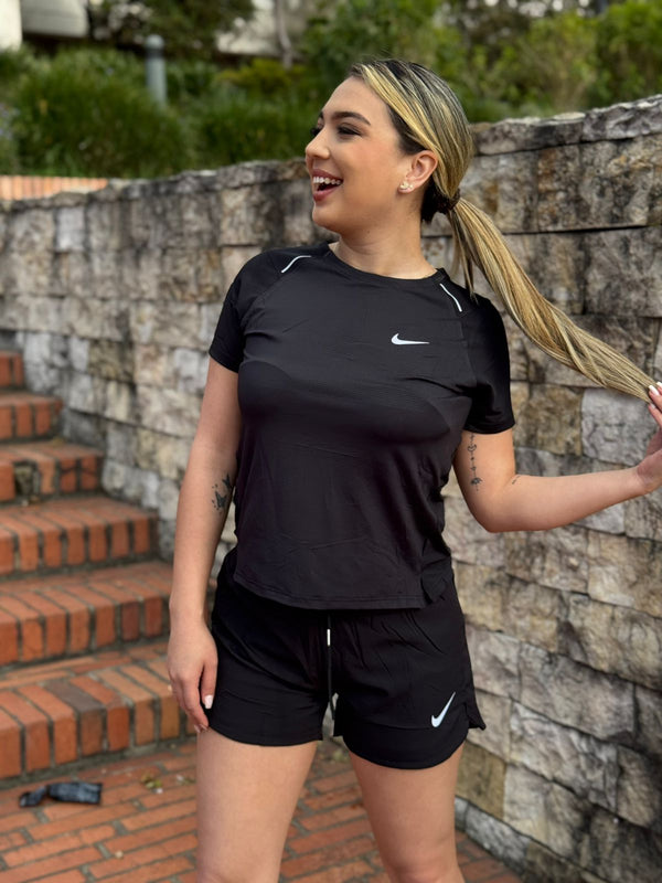 CONJUNTO NIKE