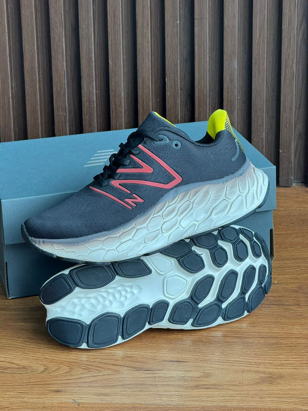 NEW BALANCE MORE V4.1 HOMBRE