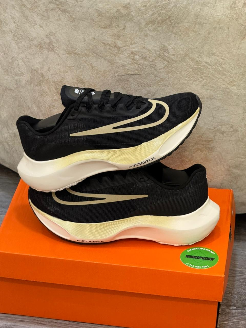 NIKE ZOOM FLY 5 HOMBRE