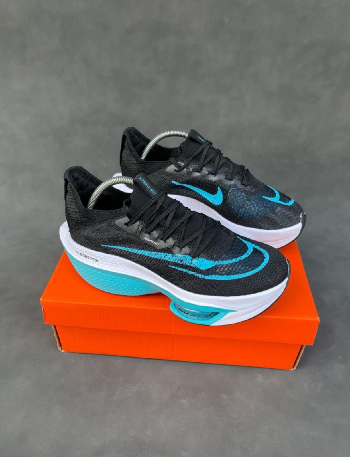 NIKE ZOOMX ALPHA FLY 2