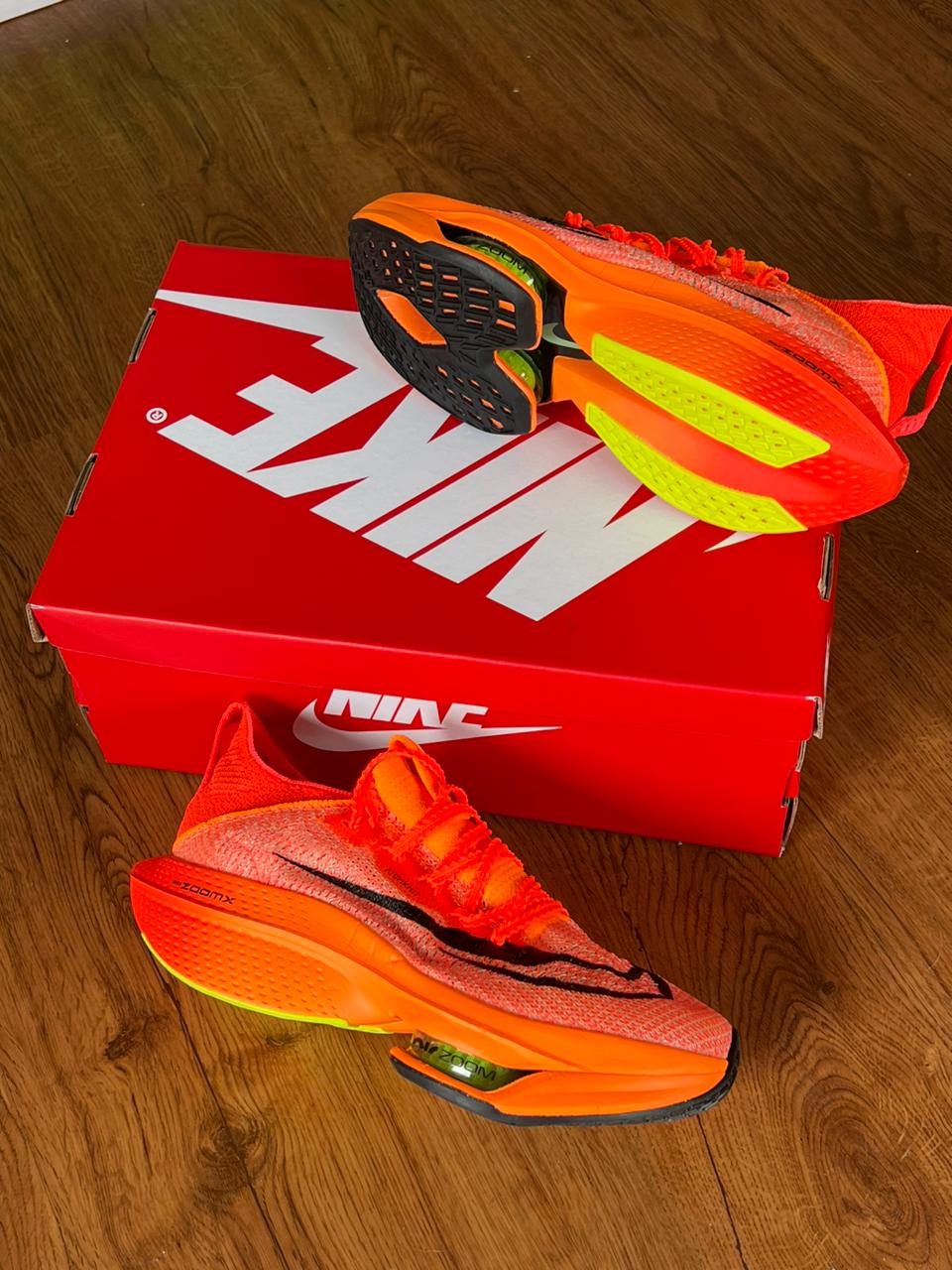 NIKE ZOOMX ALPHA FLY 2