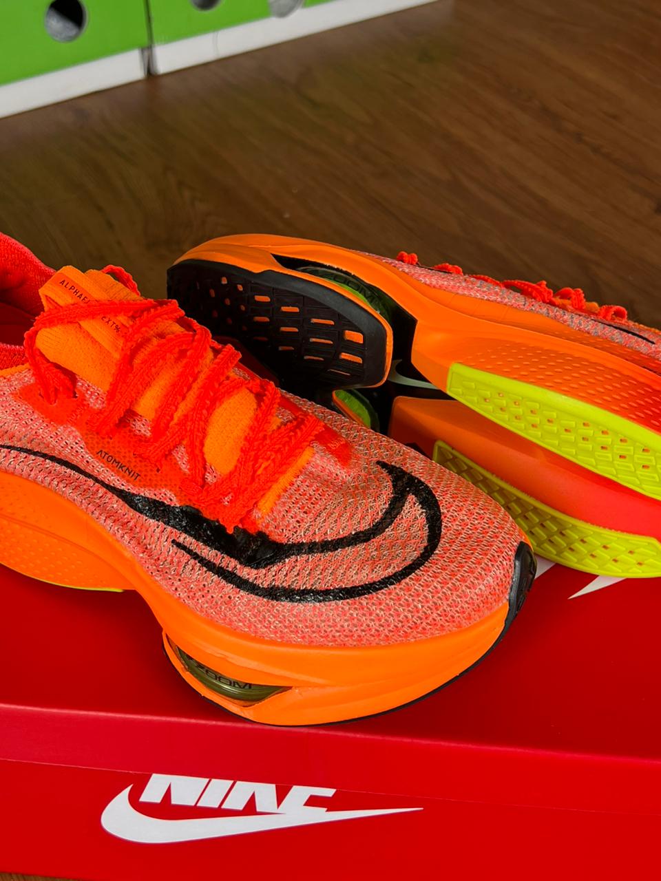 NIKE ZOOMX ALPHA FLY 2