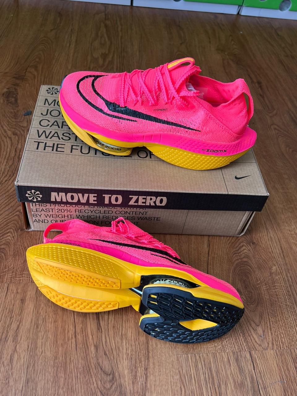 NIKE ZOOMX ALPHA FLY 2