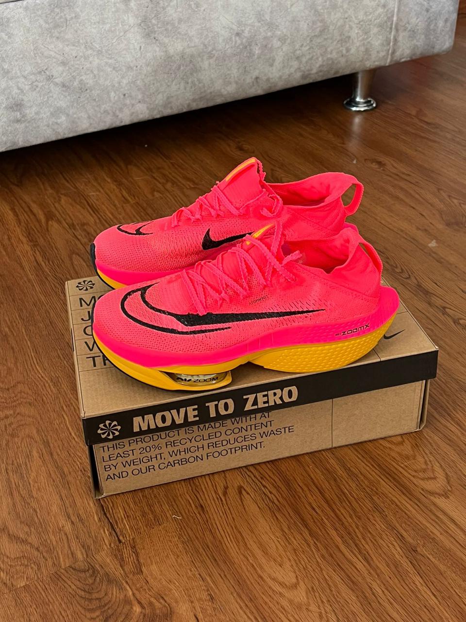 NIKE ZOOMX ALPHA FLY 2