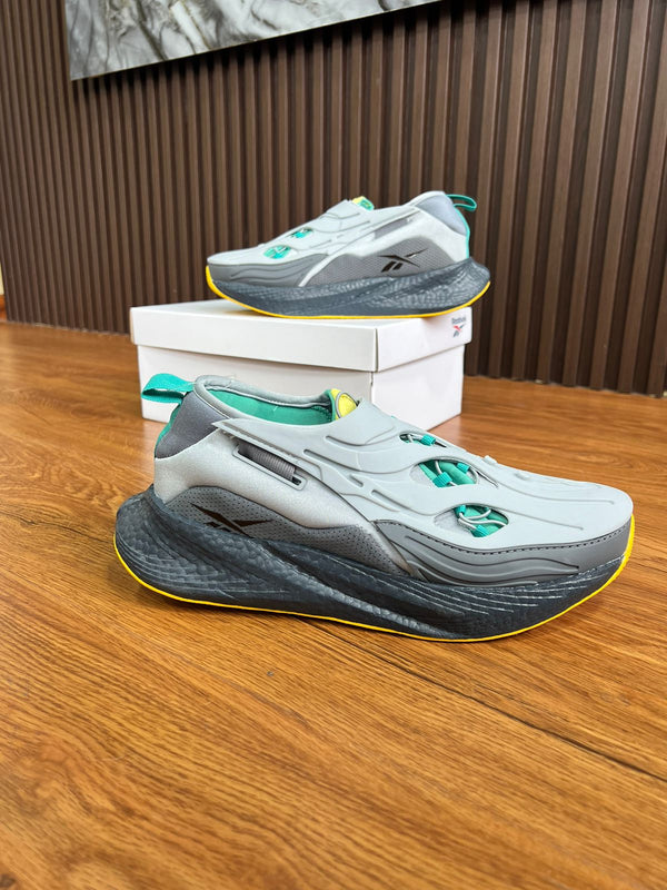 REEBOK FLOAT RITE