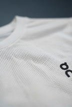 CAMISETA ON CLOUD
